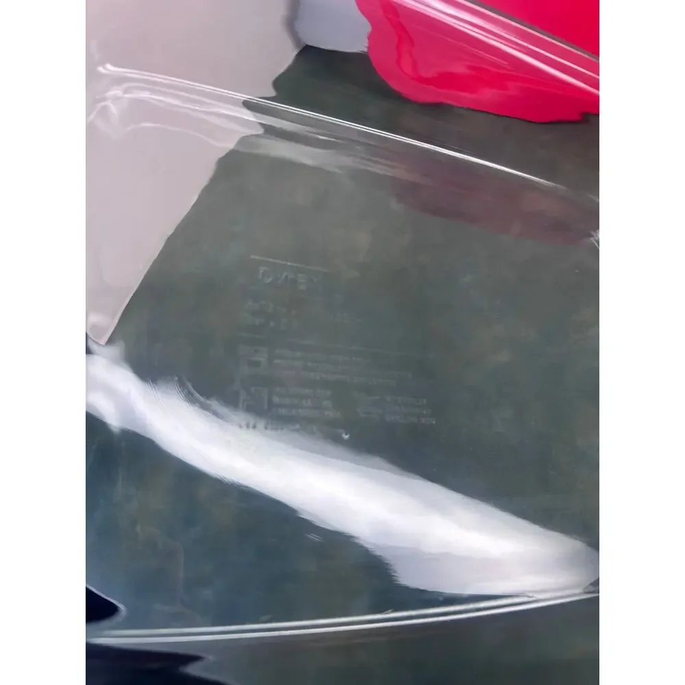 Pyrex clear glass